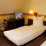 4 Hufen Hotel