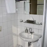 Hotel 4 Hufen 3*
