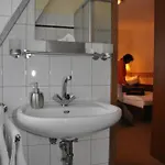 Hotel 4 Hufen Grossziethen