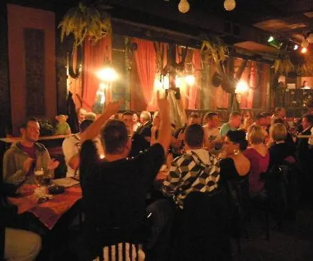 Hotel 4 Hufen 3*