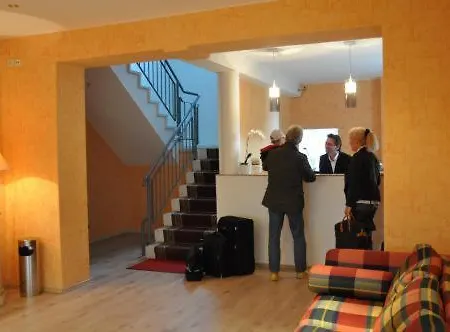 4 Hufen Großziethen